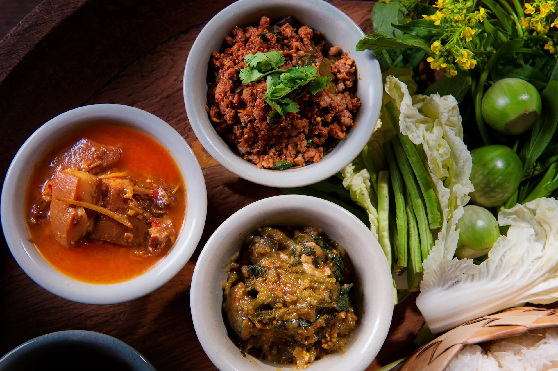 ChiangMai-NorthernThaiFood-Khantok-2727PN[P]copy